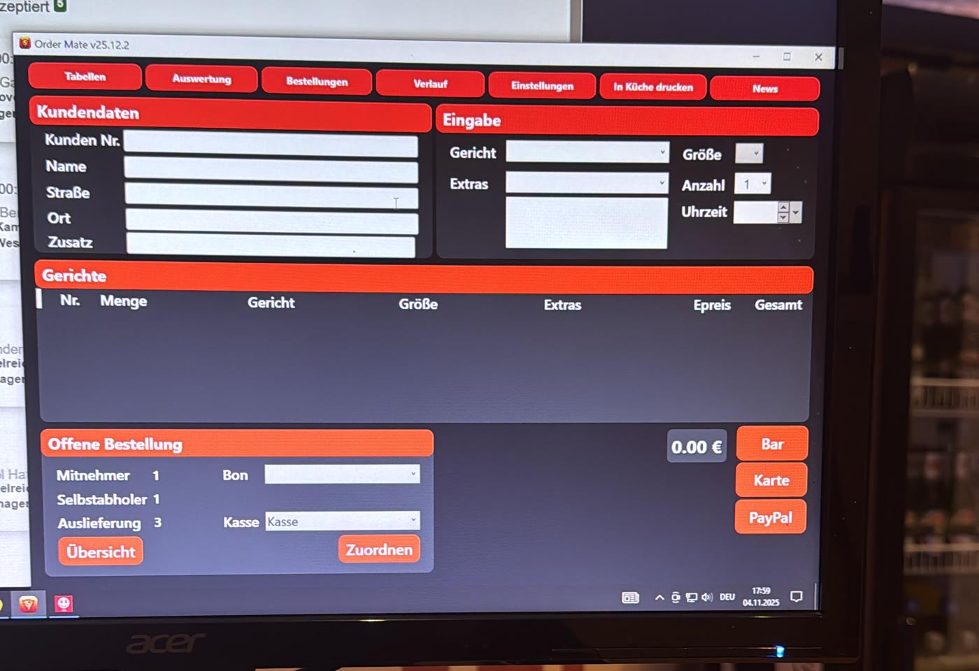 OrderMate live auf dem Monitor im Restaurant, die echte Bestell-Oberfläche im Einsatz